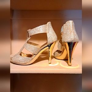 Shiny heels